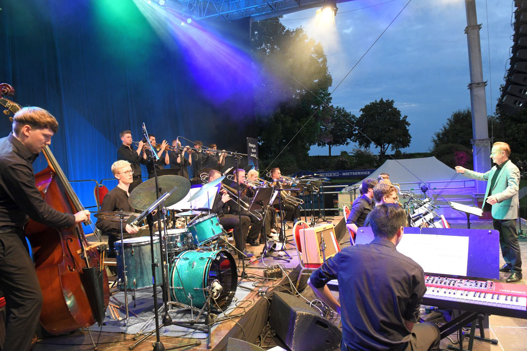 LJJO Hessen feat. Curtis Stigers_3_c_Ansgar Klostermann